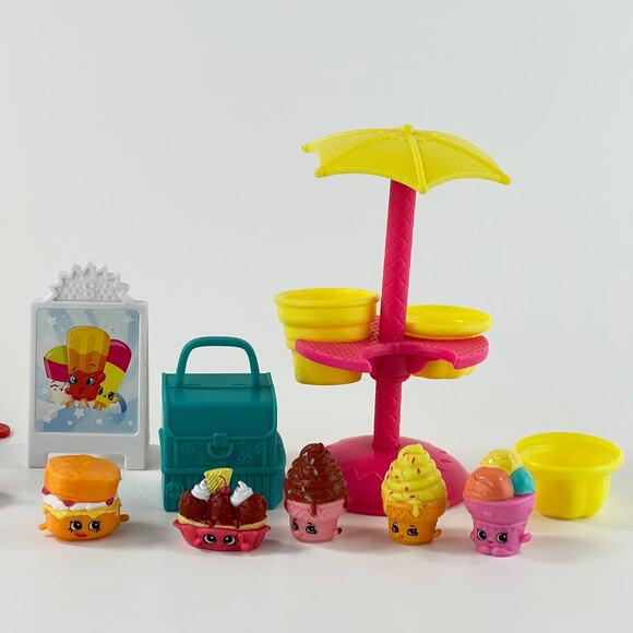 Shopkins Season 3 Food Fair, Ice Cream Truck, Easy Squeezy Candy Cart - Picture 12 of 16